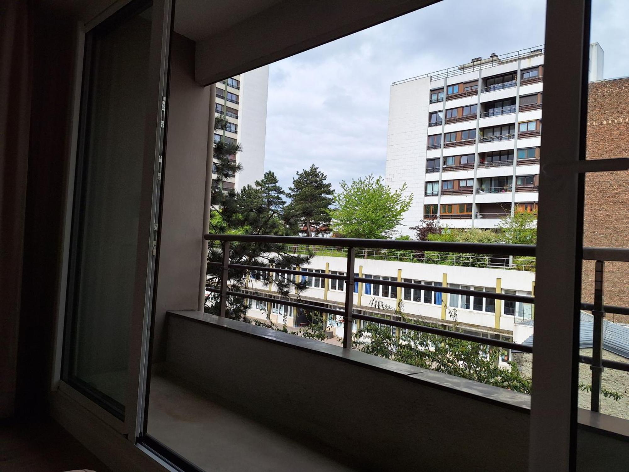 Chic Parisian Studio Retreat Bright Spacious And Secure Parking Exterior foto
